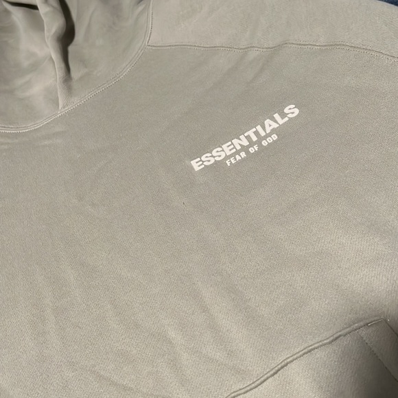 Essentials Fear Of God 22’ Collection/ NEVERWORN, BRAND NEW, Tags on - Picture 3 of 9